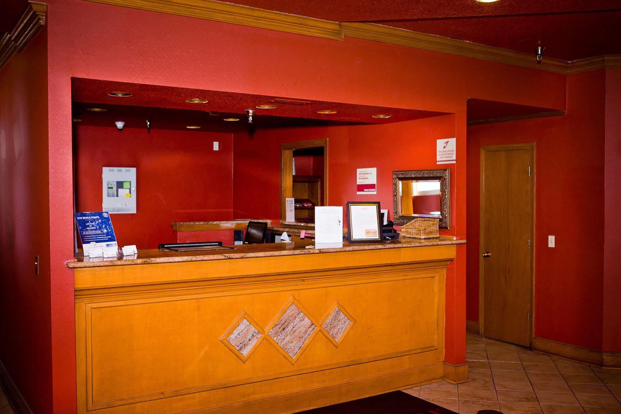 Suburban Extended Stay Hotel Omaha Exterior foto